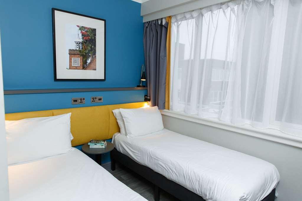 Harben House Hotel Newport Pagnell Quarto foto